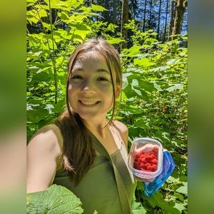 Meet your Posher, Kelly